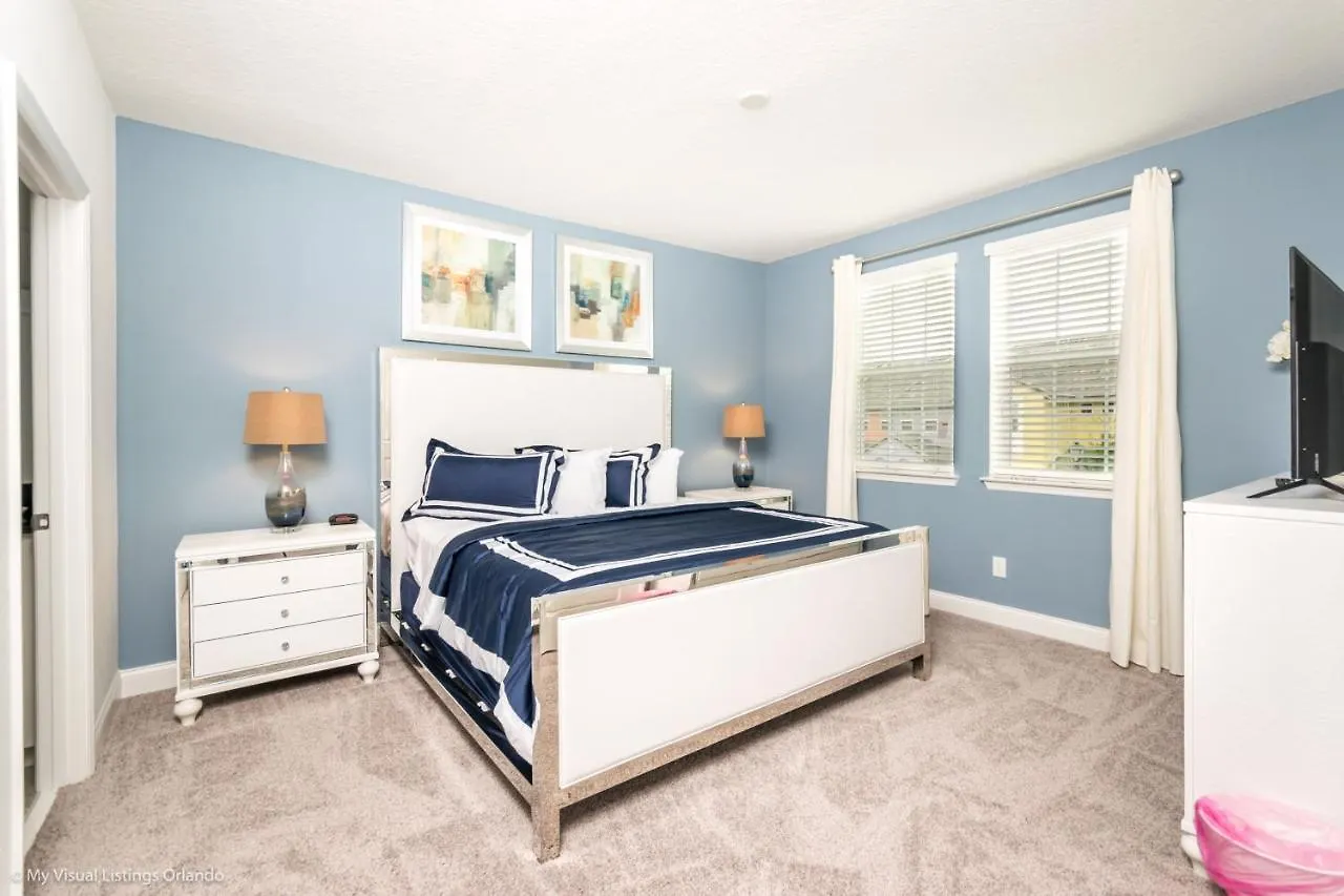 173Cd Magical 4 Bedroom 4 Bathroom Town Home Davenport