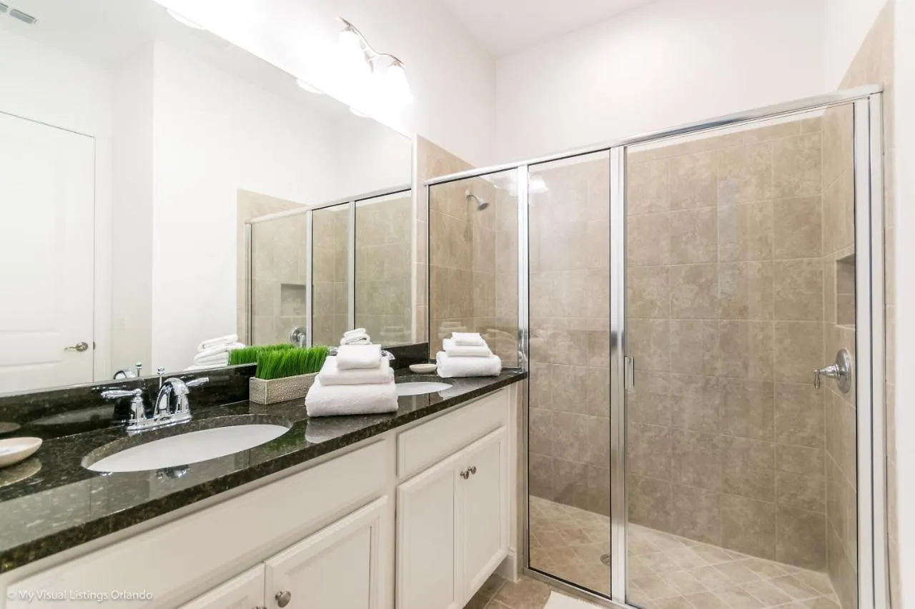173Cd Magical 4 Bedroom 4 Bathroom Town Home Davenport